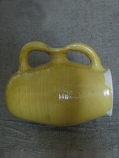 http://www.poteriedesgrandsbois.com/files/gimgs/th-28_GOU005-02-poterie-médiéval-des grands bois-gourdes-gourde.jpg